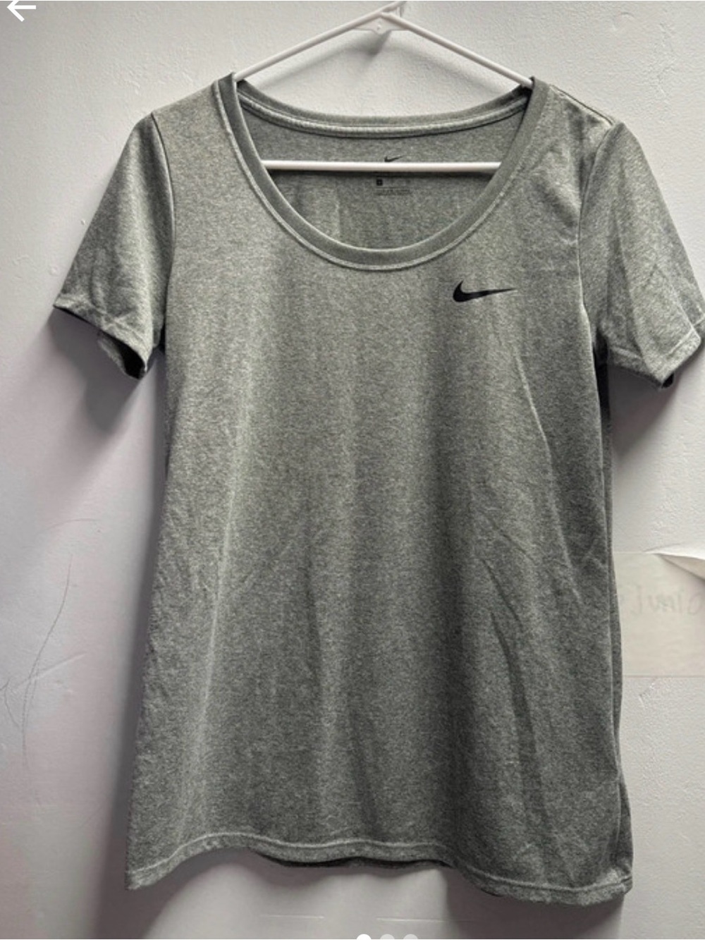 Nike Women’s Grey Short-Sleeve Scoop Neck Top